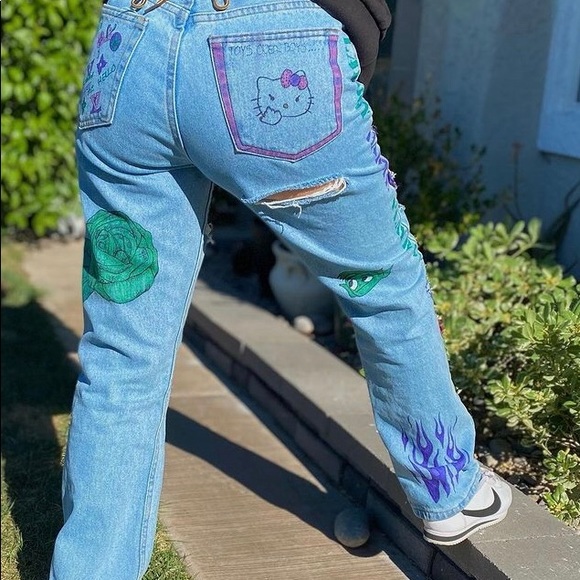 Custom Raven Jeans - Picture 6 of 7